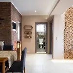 Sea & Mountain House * Notos