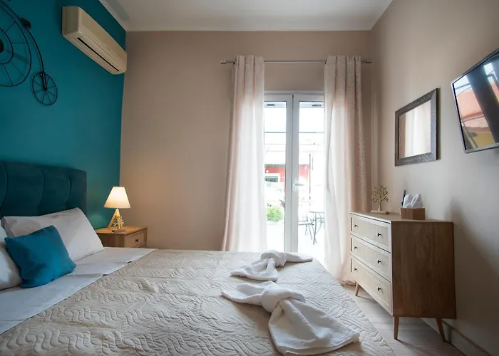 Sea & Mountain House Apartament Notos